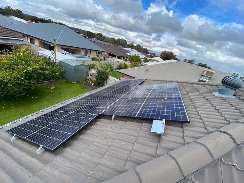 Le fabricant de panneaux solaires Sunpal a mis en œuvre un projet solaire de 5KW au Panama