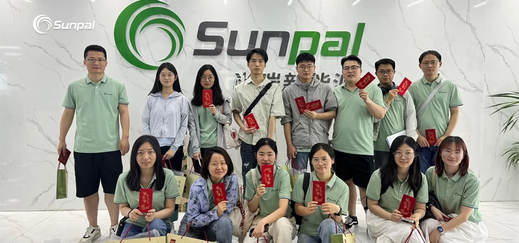 Zongzi & Solar Solutions : Sunpal célèbre son équipe avec le festival des bateaux-dragons
