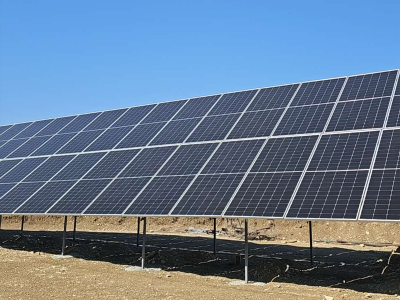 Système d'énergie solaire de 5 MW à usage commercial