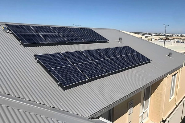 3KW Solar System With Deye Hybrid Inverter In Germany.